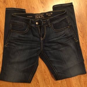 Buckle Black Skinny jeans. 29x32